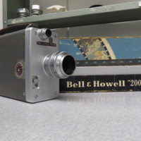 #1(6) - Bell & Howell 200 16mm Magazine Camera.JPG