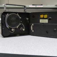#97-40 (7) - Kodak Ciné-Kodak Eight-25 8mm.JPG