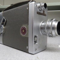#1(5) - Bell & Howell 200 16mm Magazine Camera.JPG