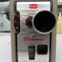#96-3(5) - Kodak Brownie Movie Camera Improved Model II 8mm.JPG