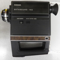 #99-15(5) - Kodak Ektasound 140 Super 8 Camera.JPG