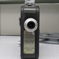 #97-40 (10) - Kodak Ciné-Kodak Eight-25 8mm.JPG
