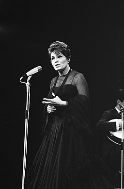 Photo: Amália Rodrigues at Grand Gala du Disque Populaire in Congrescentrum, 1969