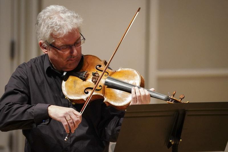 Photo: Professor Edward Gazouleas performing "Mobili, Op. 63"